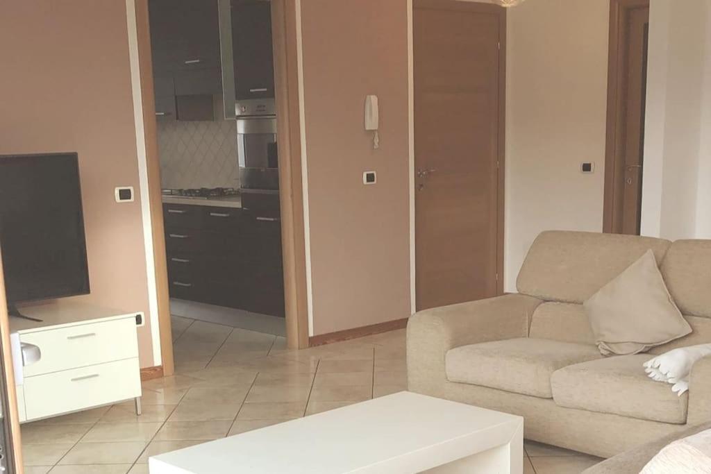 Como Lake Holiday Home คอลีโก ภายนอก รูปภาพ